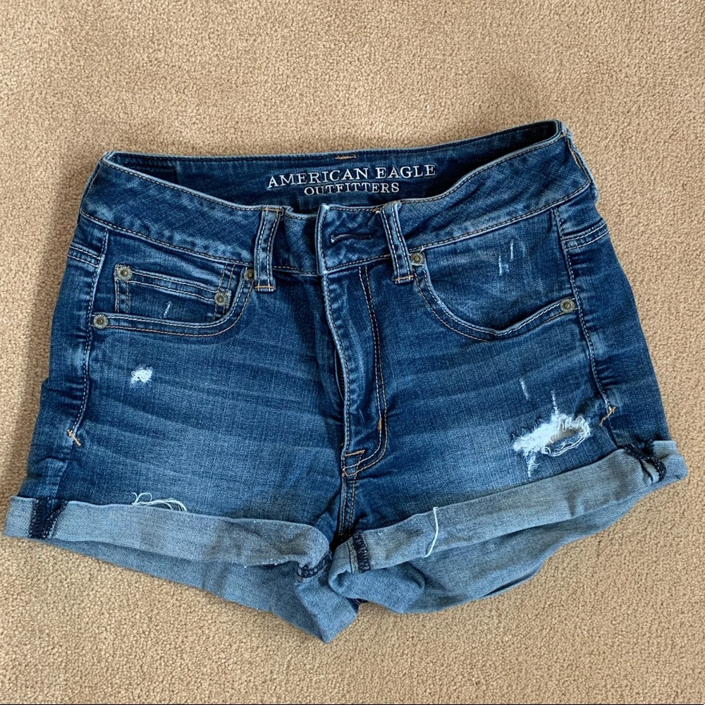 American Eagle Super Stretch shorts (size 6)